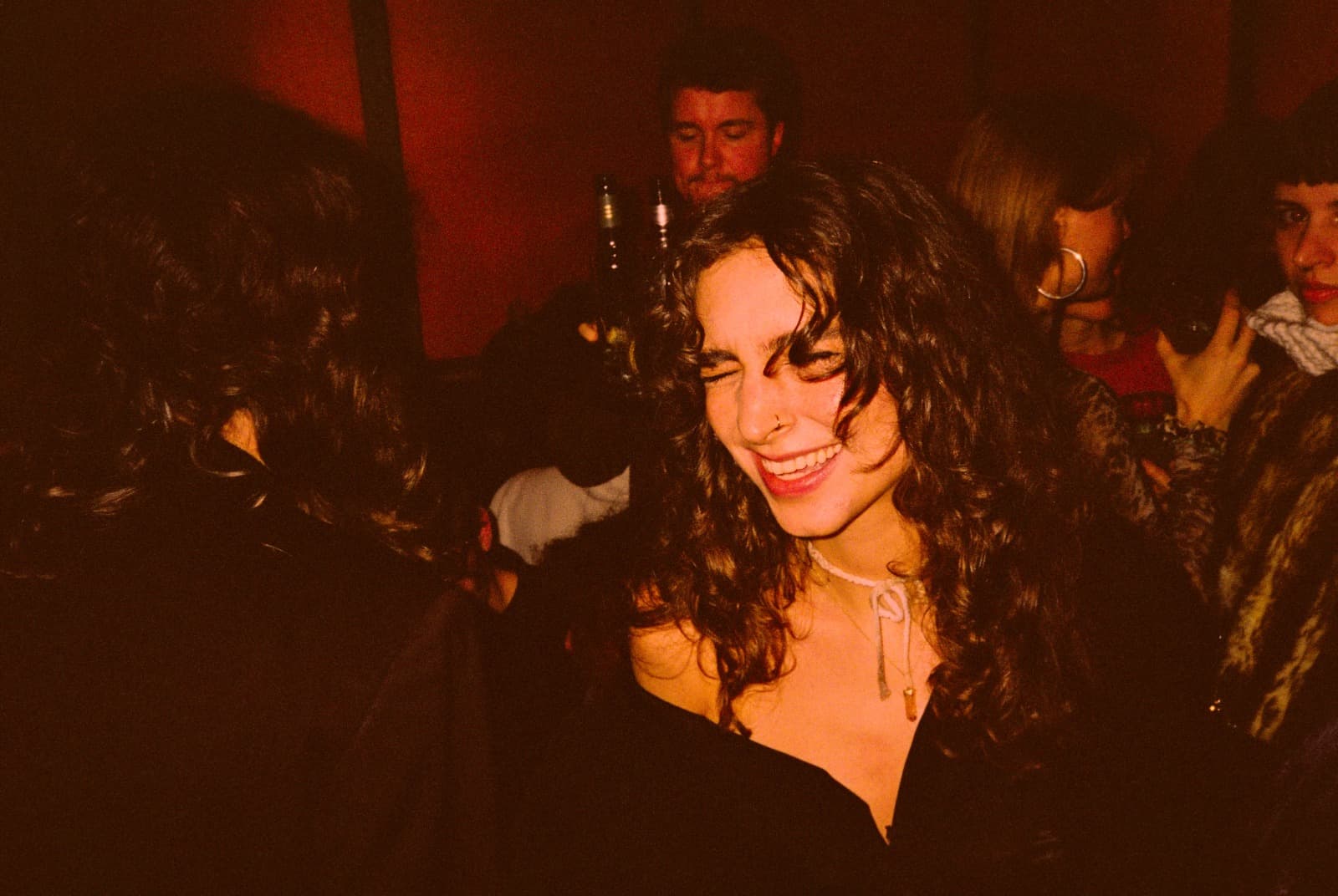 Honey Lou Bar — a guest lost in the moment